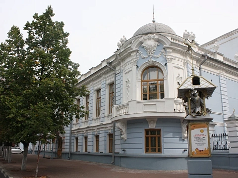 Ульяновский театр кукол имени народной артистки СССР В.М.Леонтьевой